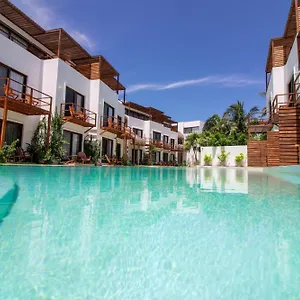 ***** Hotel My Blue México