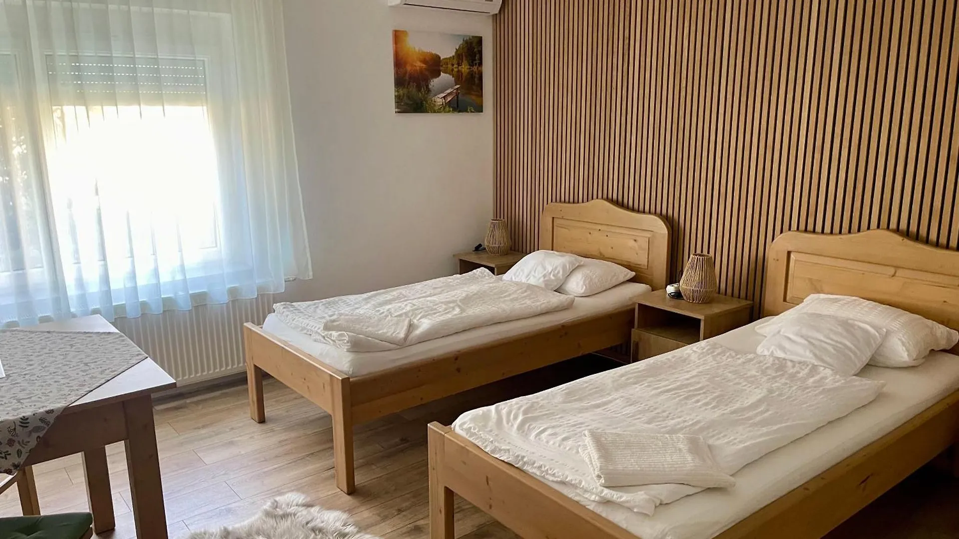 וסס Airport Jazmin Guesthouse בית הארחה